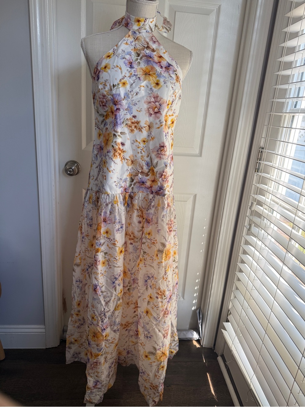 NWT Aqua Blu White Halter Maxi Dress with Yellow & Lavender Floral